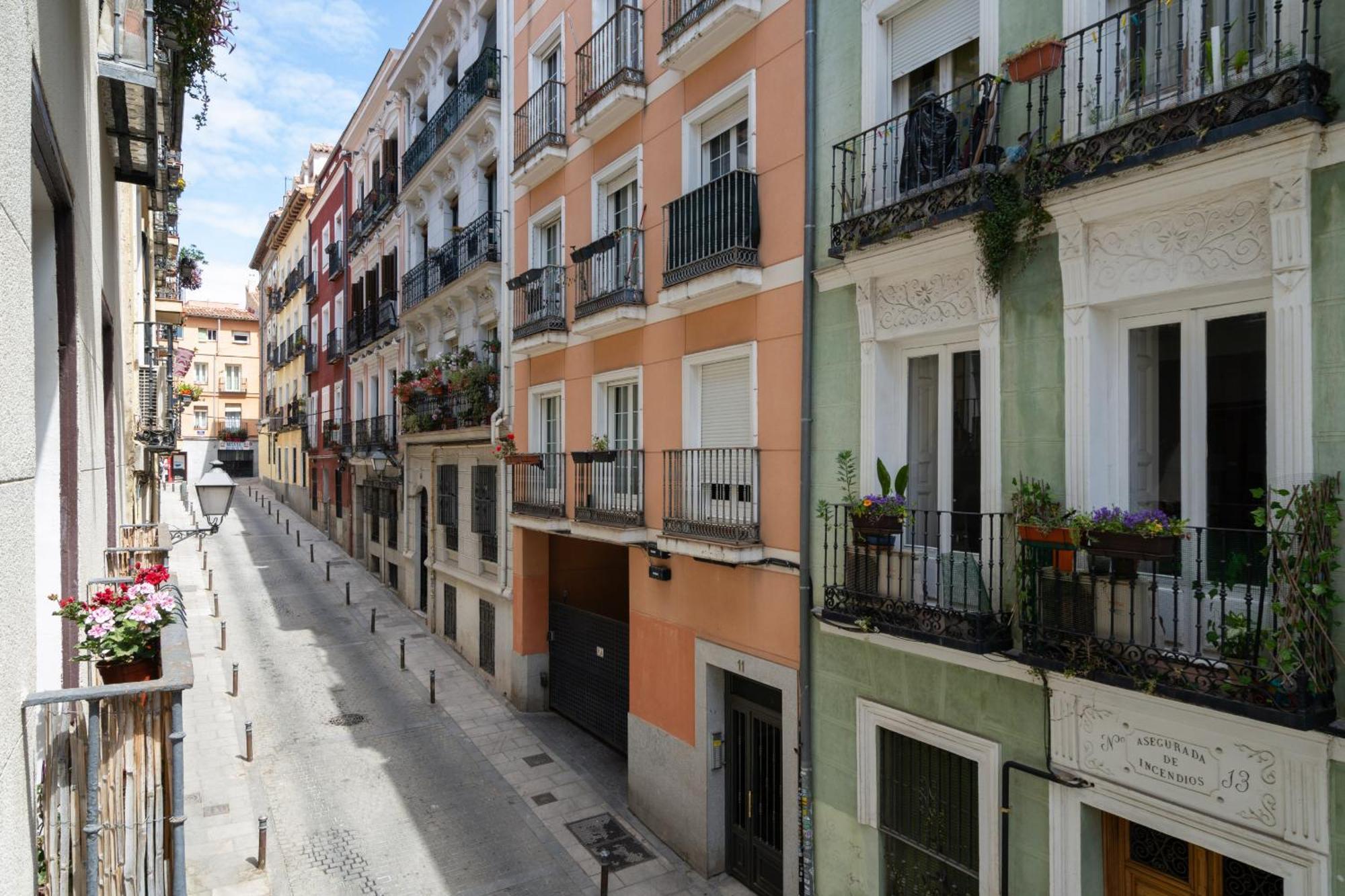 Apartamento Exterior En Lavapies Alquiler Temporal Мадрид Экстерьер фото