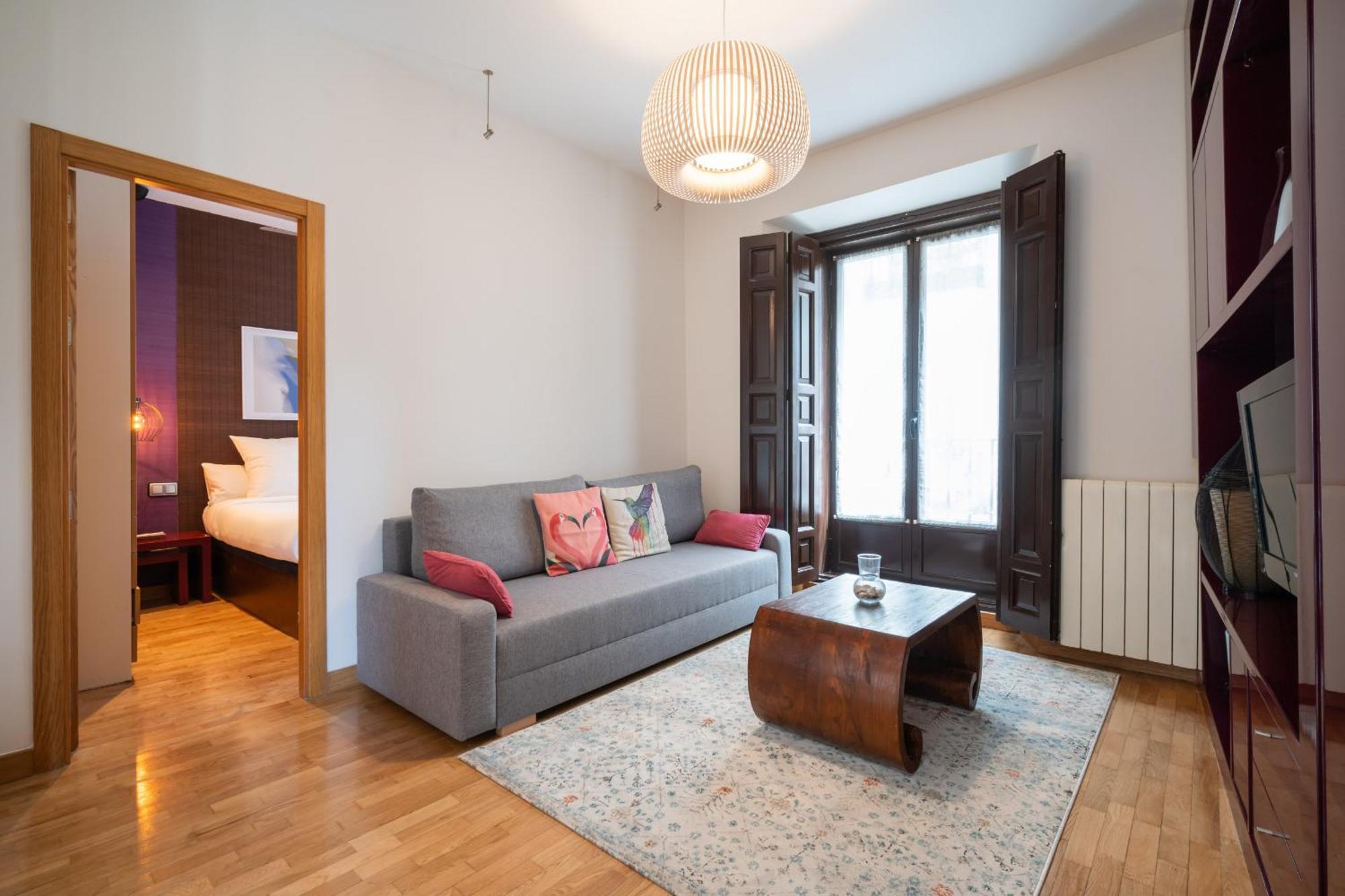 Apartamento Exterior En Lavapies Alquiler Temporal Мадрид Экстерьер фото